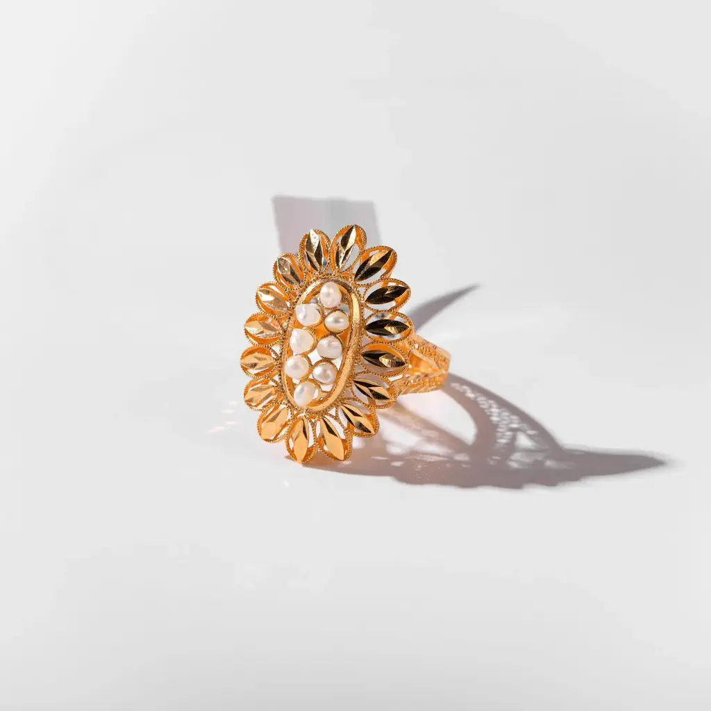 خاتم فاخر بتصميم عصري