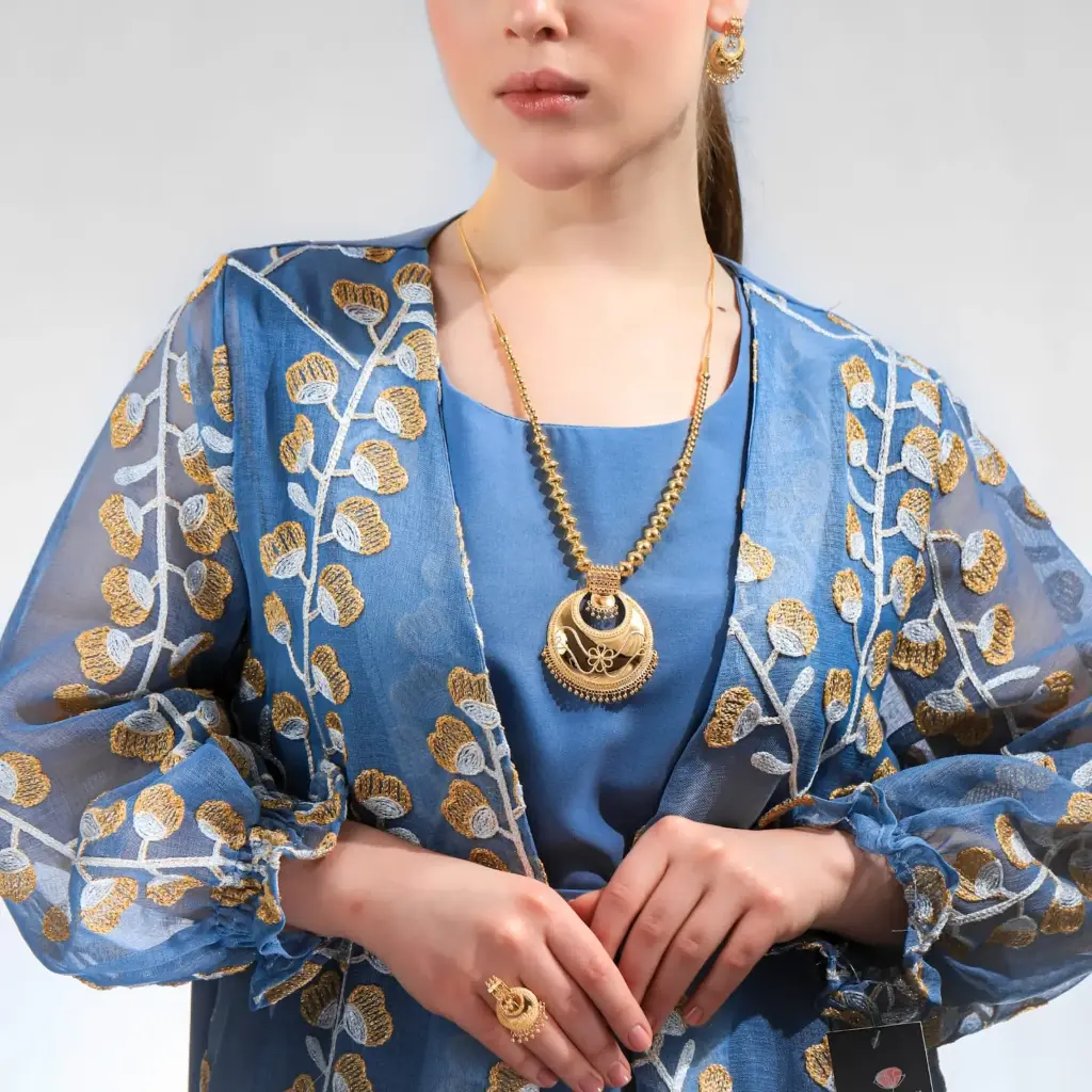 طقم هلال بصياغة يدوية بالكامل 