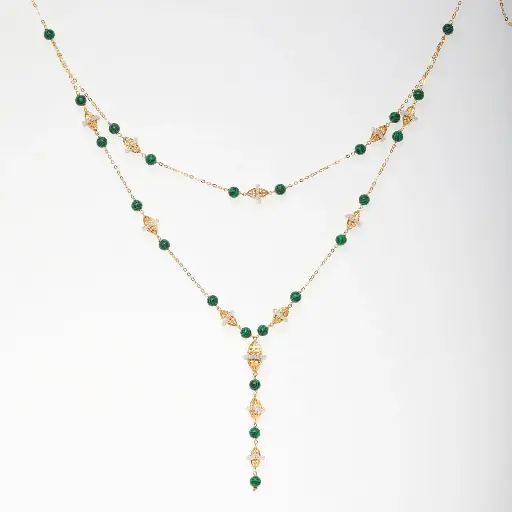 قلادة بيذانة المليكات 