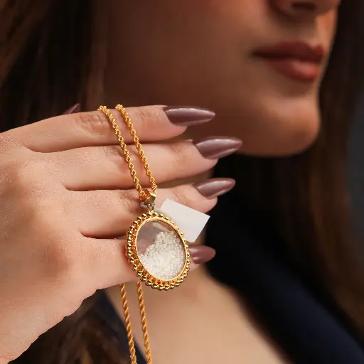 قلادة المجرة