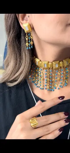 طقم حبات الفيروز 