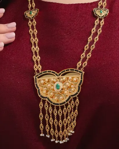 طقم درة الخليج مع الجلد الطبيعي 